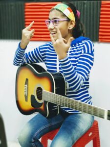 Guitar-girl